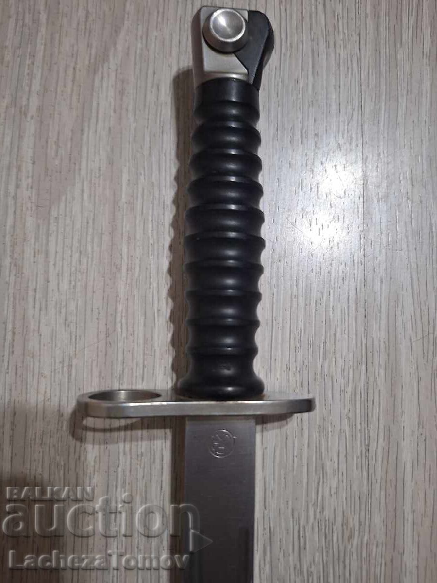 Аукцион Щик Швейцария острие лопус кания отлично състояние Аукцион Щик Швейцария острие лопус кания отлично състояние