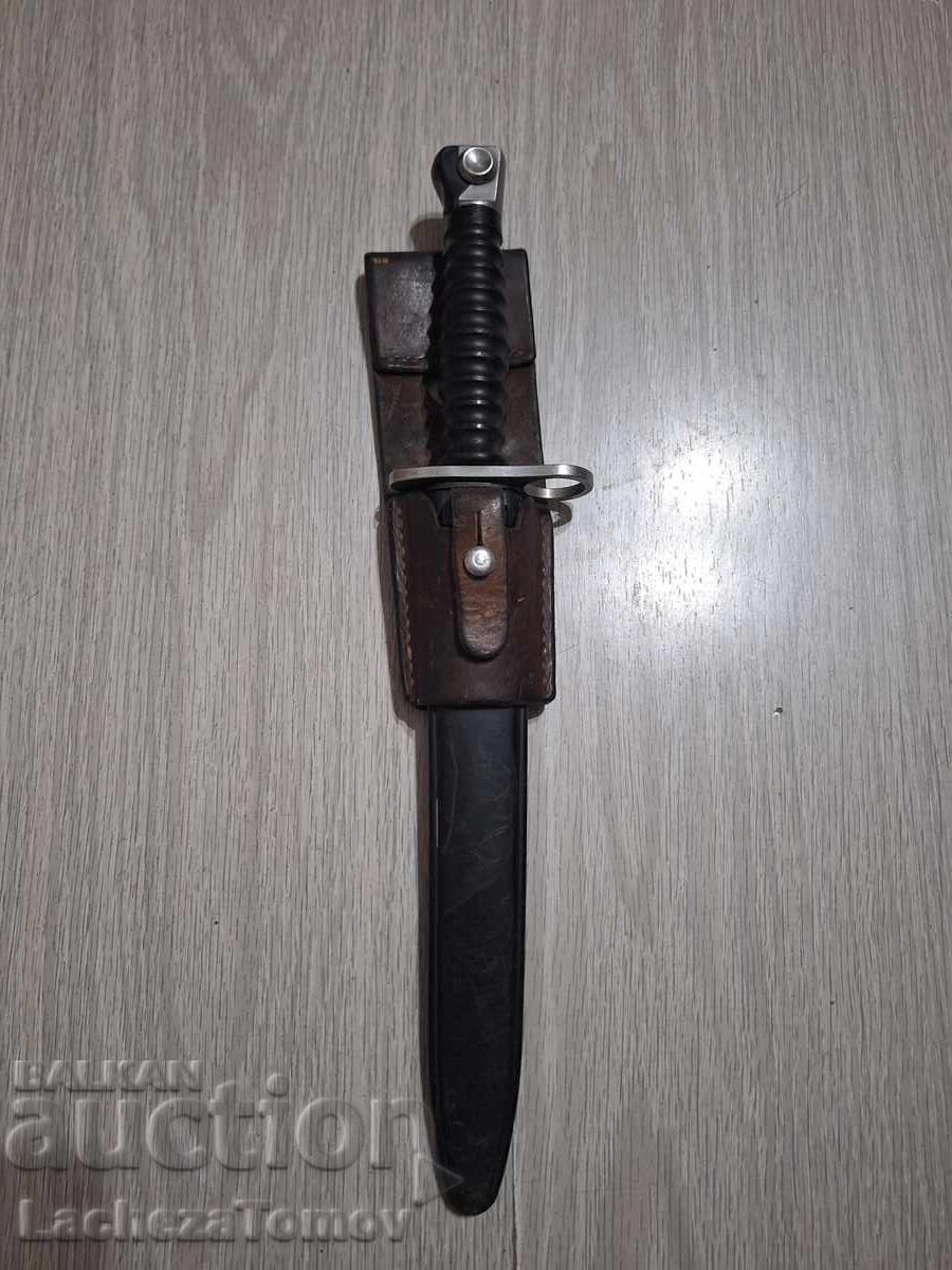 Щик Швейцария острие лопус кания отлично състояние Щик Швейцария острие лопус кания отлично състояние