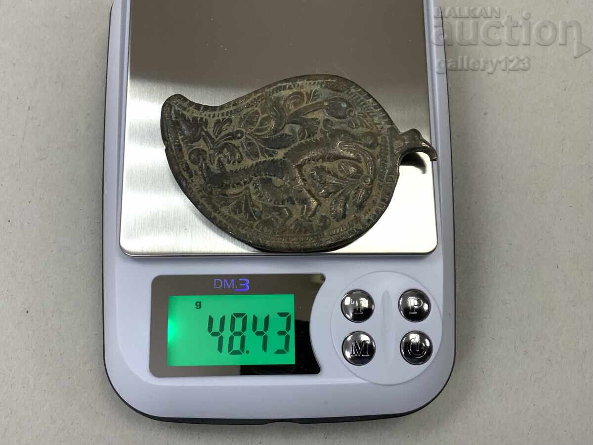 Revival-era buckle, single piece - 5 Revival-era buckle, single piece - 5