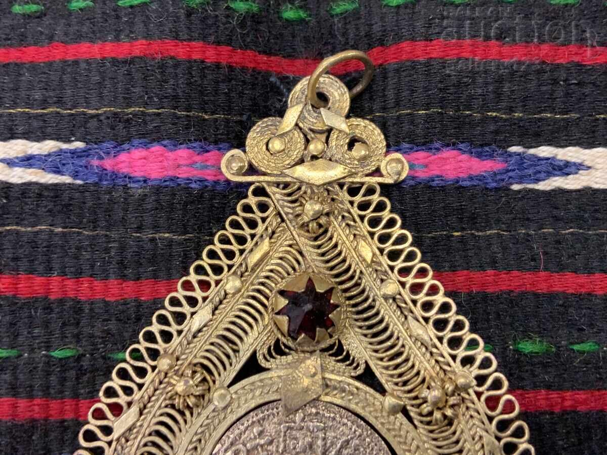 Auction Revival-era jewelry silver filigree gilding Auction Revival-era jewelry silver filigree gilding