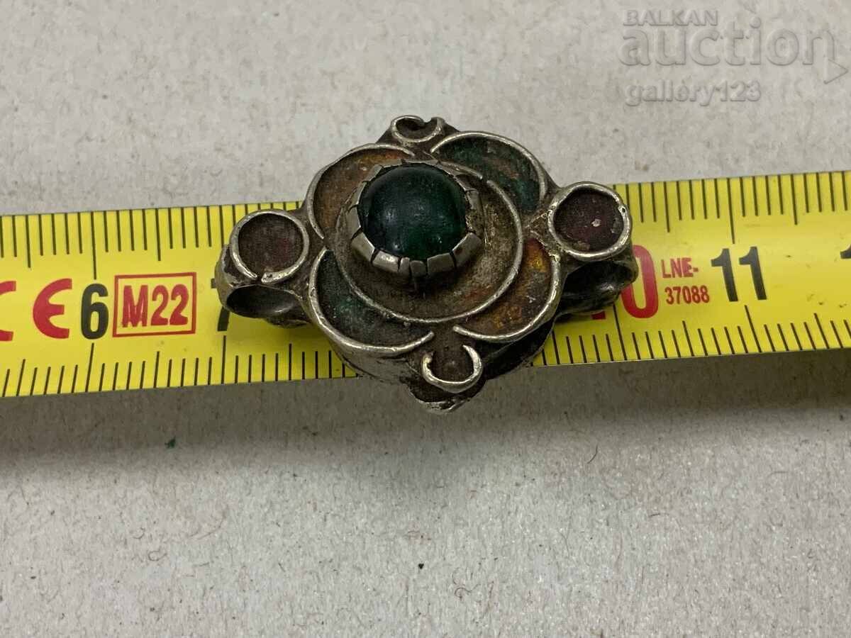 Delivery of Jewelry Detail Delivery of Jewelry Detail