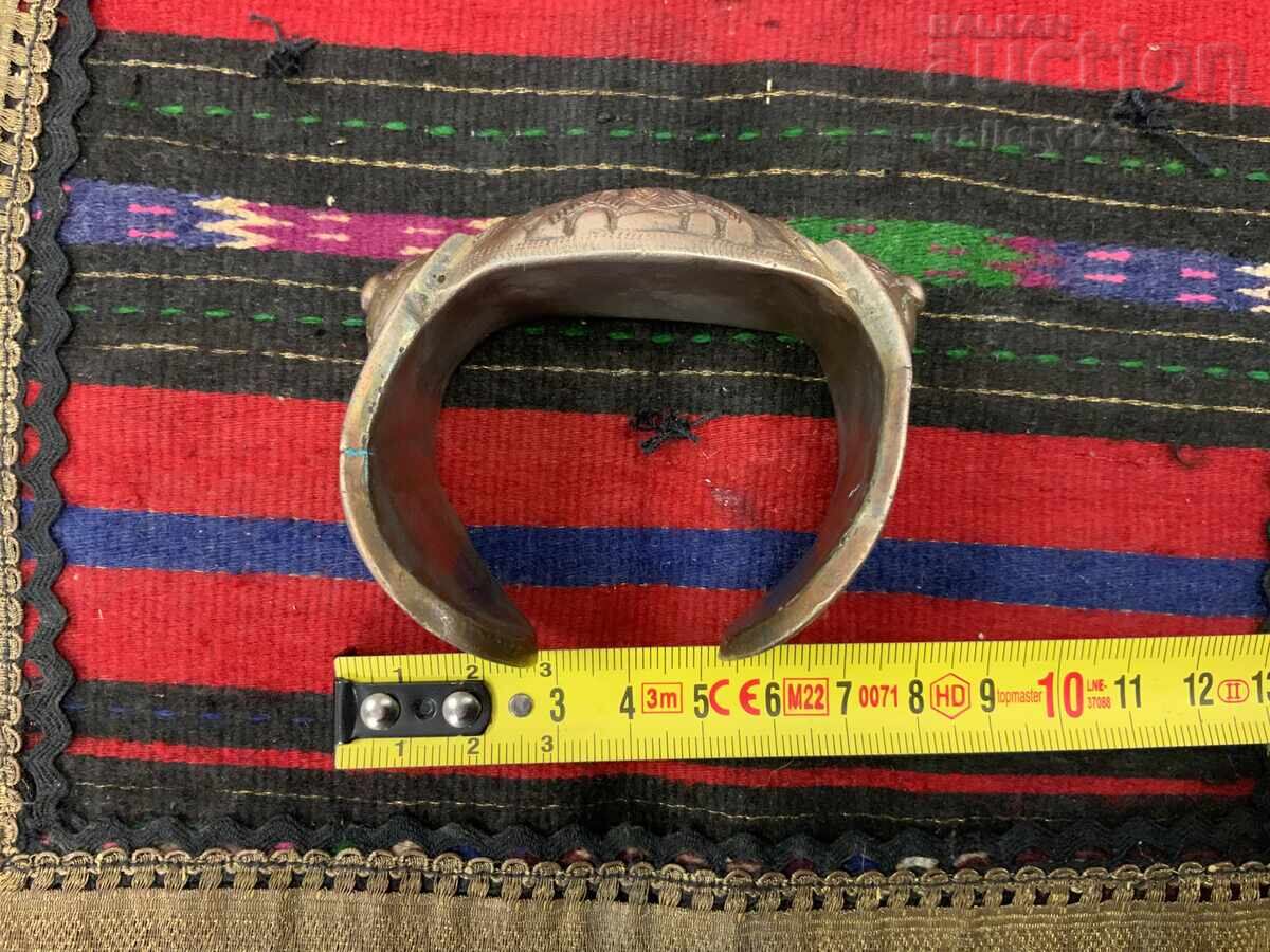 Delivery of Revival bracelet silver cut engraved enamel Delivery of Revival bracelet silver cut engraved enamel