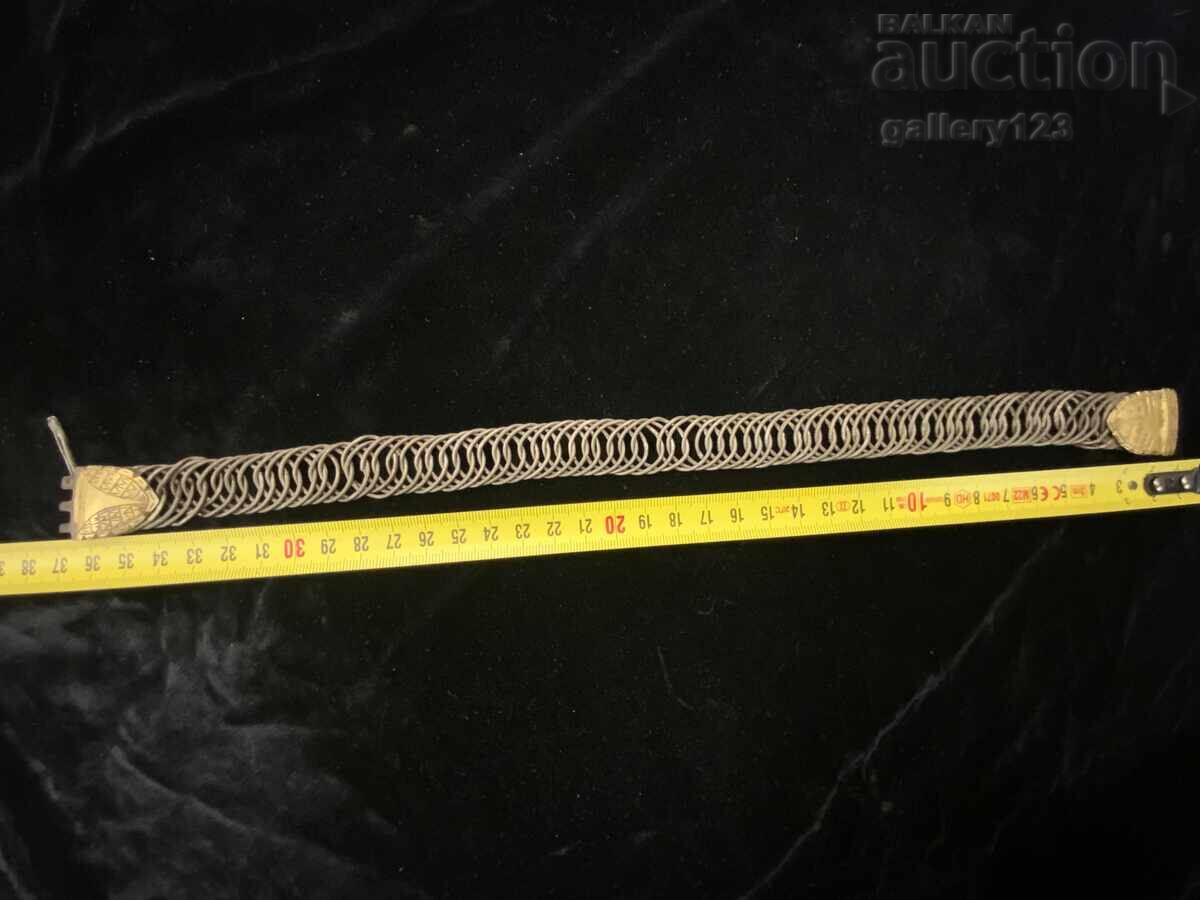 Доставка на Възрожденска кучка накит сребро сечан