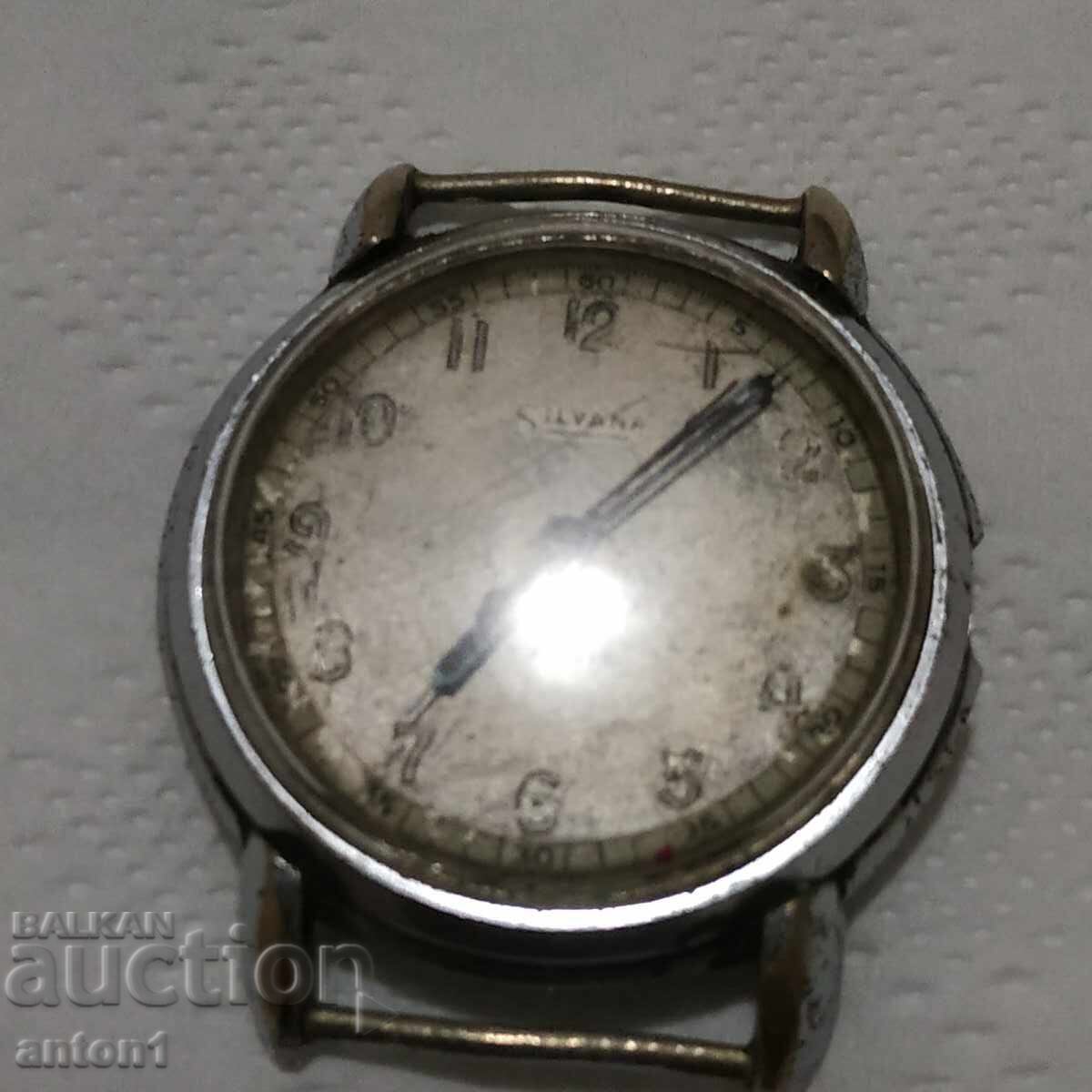 Силвана военен не работи