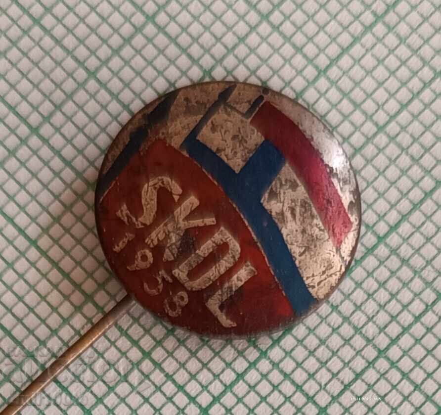 Значка- SKDL Финландска народнодемократична лига с цена 5.00 лв. | € 2.56