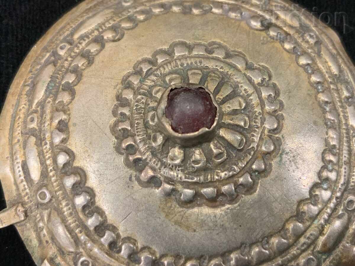 Revival jewelry silver cut forged glass red with price 27.00 BGN | € 13.80 Revival jewelry silver cut forged glass red with price 27.00 BGN | € 13.80