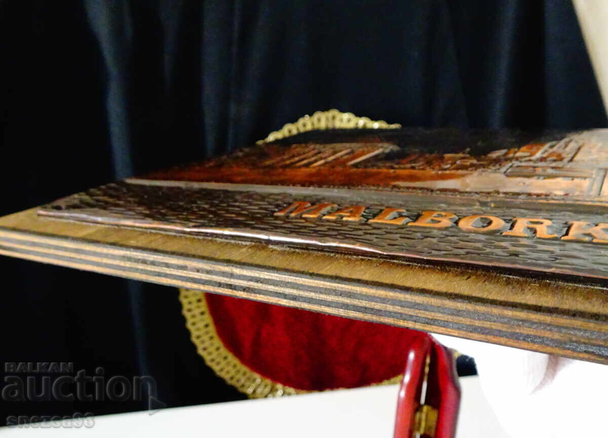 Аукцион Медно пано със замъка Малборк,най-големият в света. Аукцион Медно пано със замъка Малборк,най-големият в света.