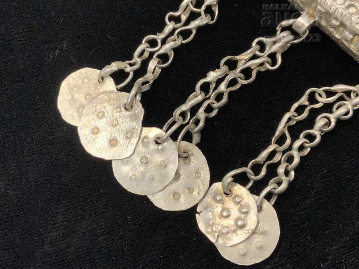 Revival-era jewelry, forged barrel silver, cut hollow with price 34.00 BGN | € 17.38 Revival-era jewelry, forged barrel silver, cut hollow with price 34.00 BGN | € 17.38