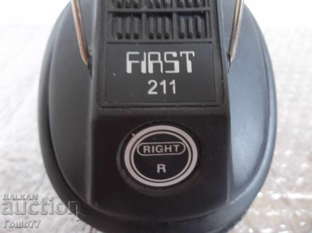 Licitație Căști Licitație Căști