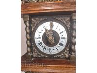 Холандски стенен механичен часовник с гонг