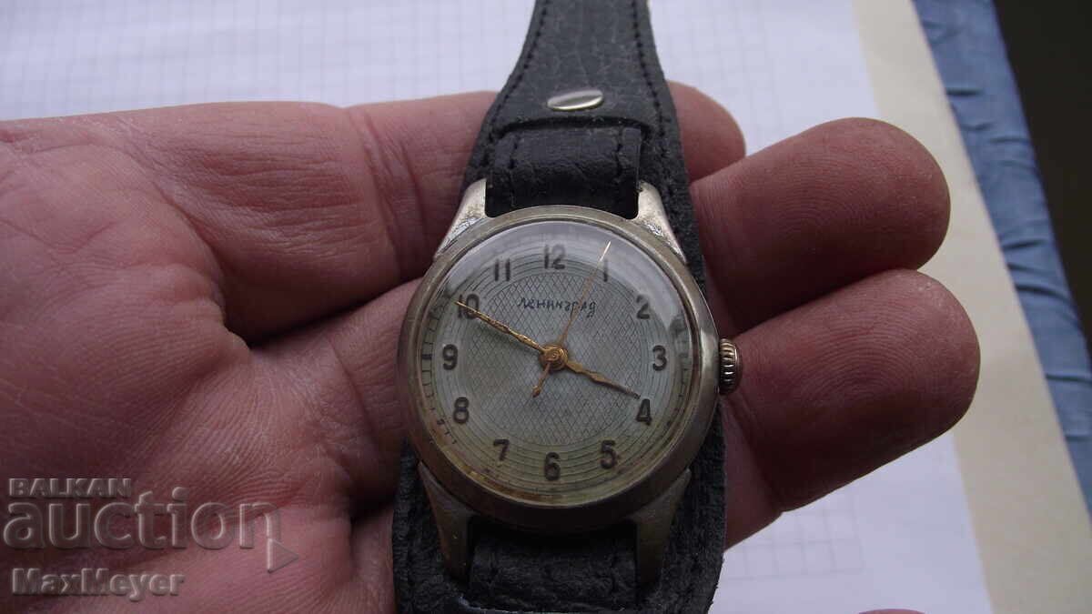 CEAS / Leningrad - 16kam. / URSS - PChZ - de la 0,01st cu preț 21.00 BGN | € 10.74 CEAS / Leningrad - 16kam. / URSS - PChZ - de la 0,01st cu preț 21.00 BGN | € 10.74