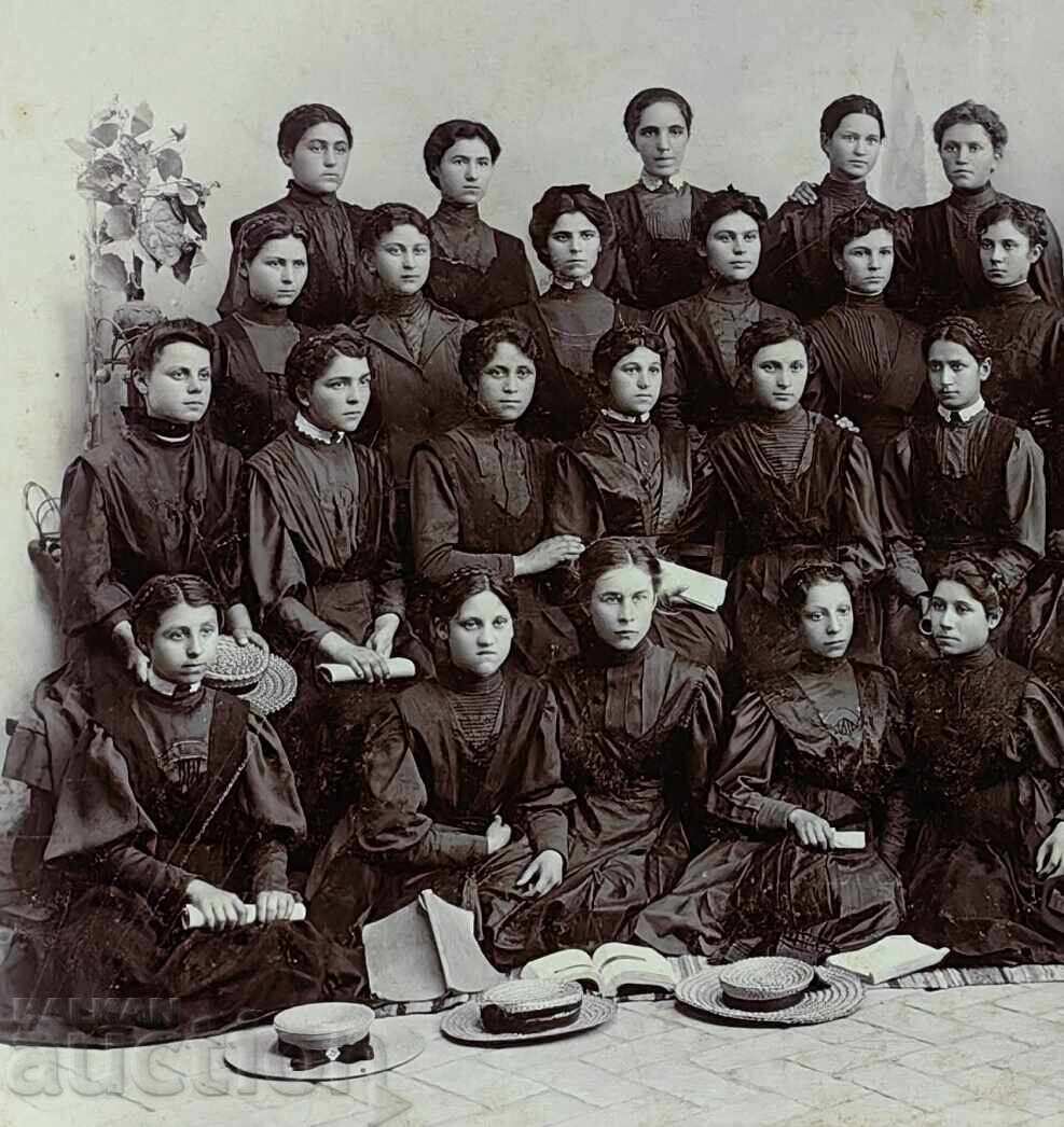 Licitație ELEVI ȘCOALĂ DIPLOMĂ CERTIFICAT FOTOGRAFIE MARE CARTON