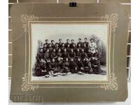 УЧЕНИЦИ УЧИЛИЩЕ ДИПЛОМА СВИДЕТЕЛСТВО ГОЛЯМА СНИМКА КАРТОН