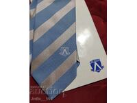 ПФК Левски София - вратовръзка