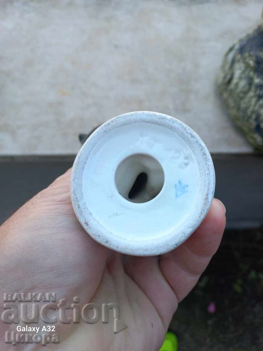 Delivery of BLACK PORCELAIN CAT FIGURE KITTEN GOEBEL