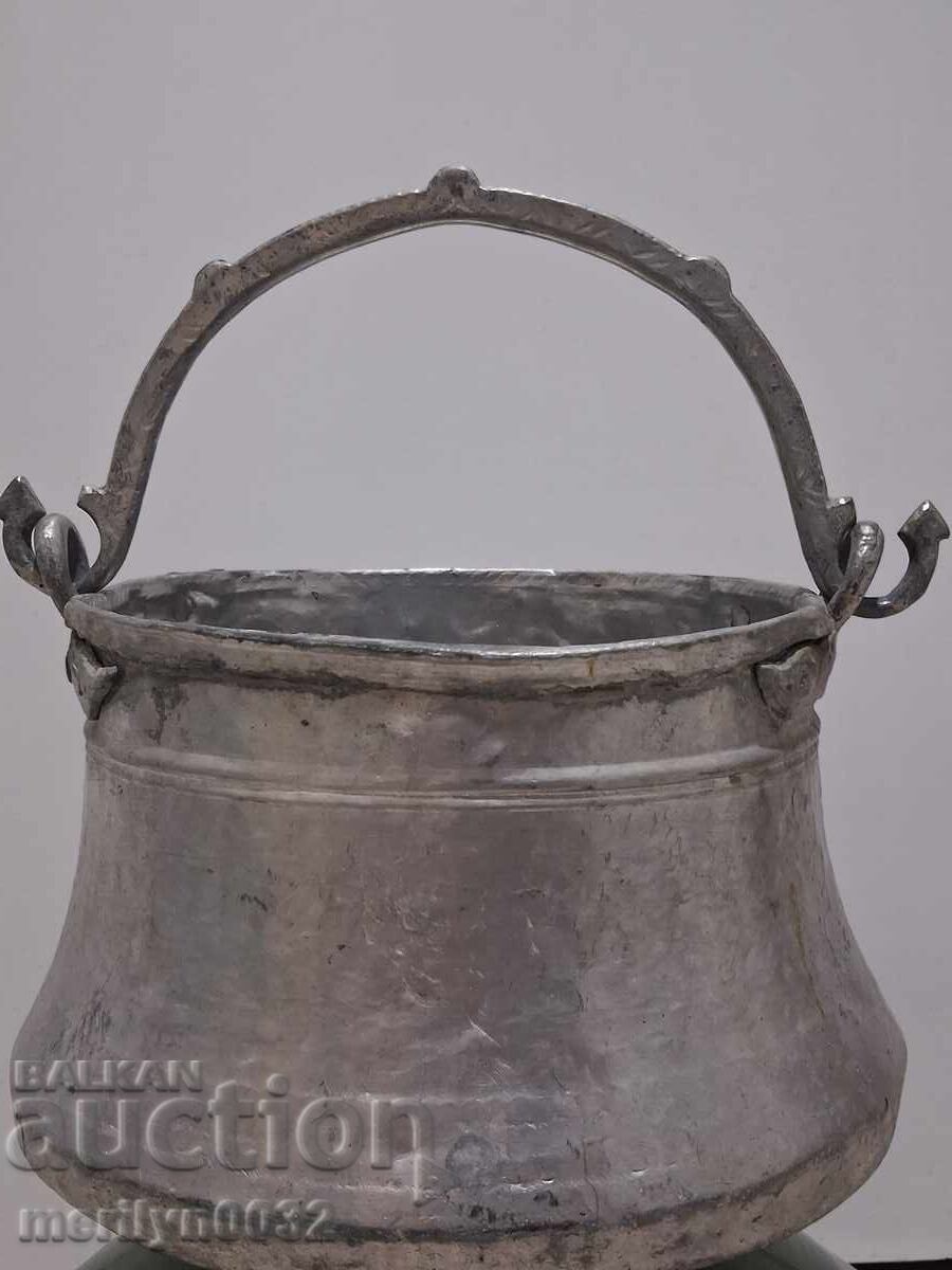 Old copper minion, copper, cauldron