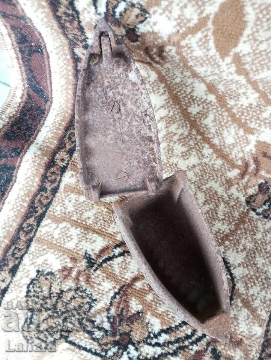 Fier de metal antic - 5