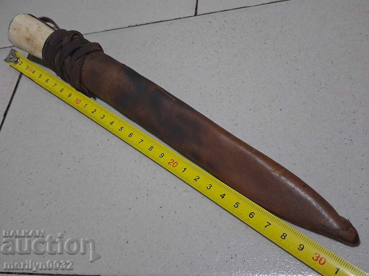 Licitație Cuțit vechi cu teacă, mâner din os, pumnal, lamă, aculac