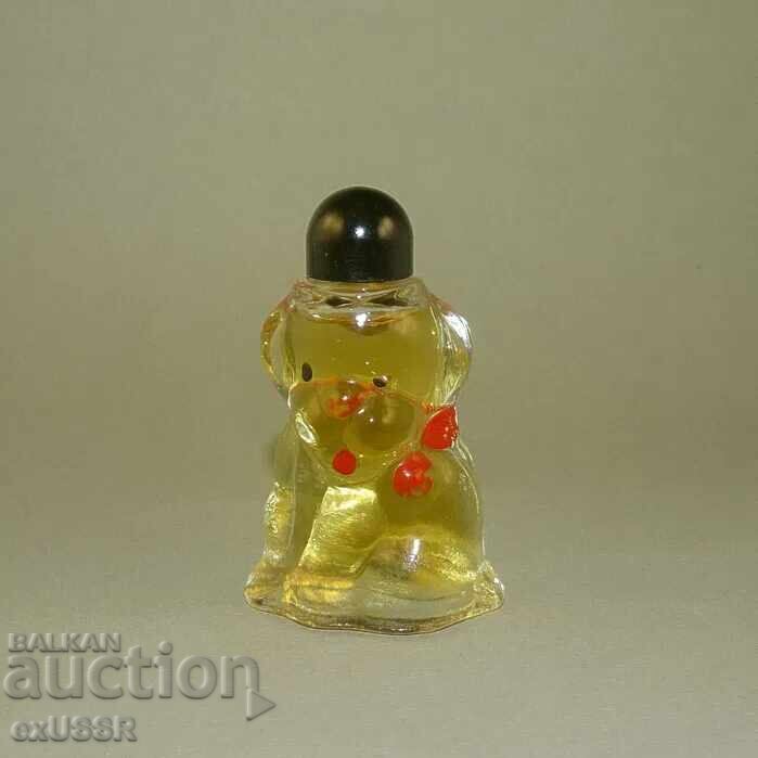 Licitație Vechi parfum rusesc sovietic mic, cățeluș, câine