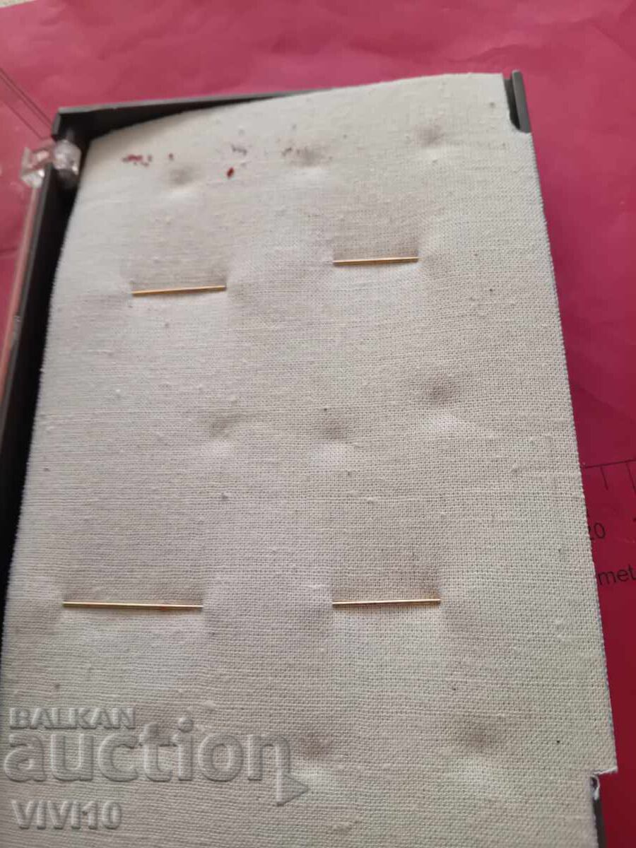 Δημοπρασία Σήματα με θέμα εργοστάσια, 13 τμχ Δημοπρασία Σήματα με θέμα εργοστάσια, 13 τμχ