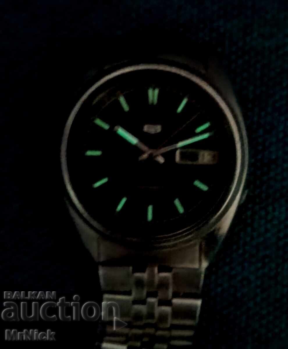 Seiko 5 - Seiko 5 - self-winding watch, preserved - 7 Seiko 5 - Seiko 5 - self-winding watch, preserved - 7