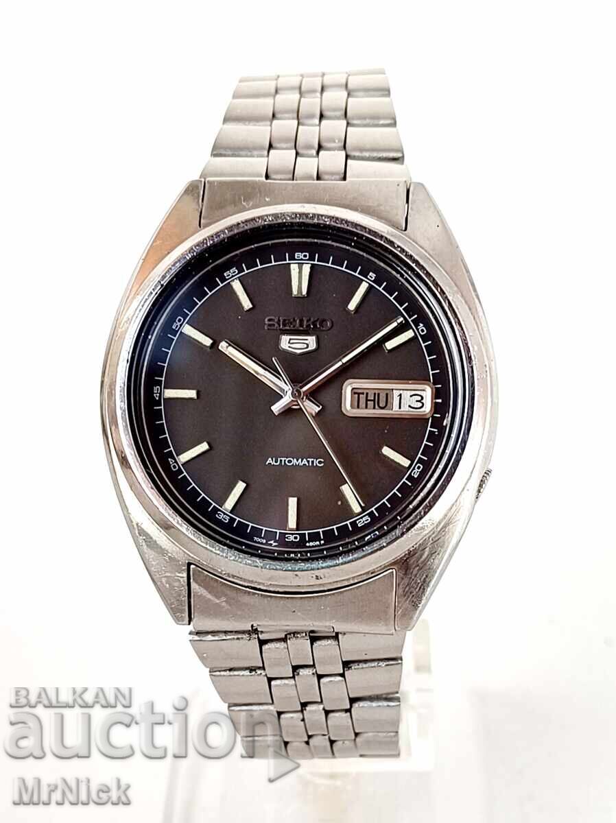 Seiko 5 - Seiko 5 - self-winding watch, preserved Seiko 5 - Seiko 5 - self-winding watch, preserved