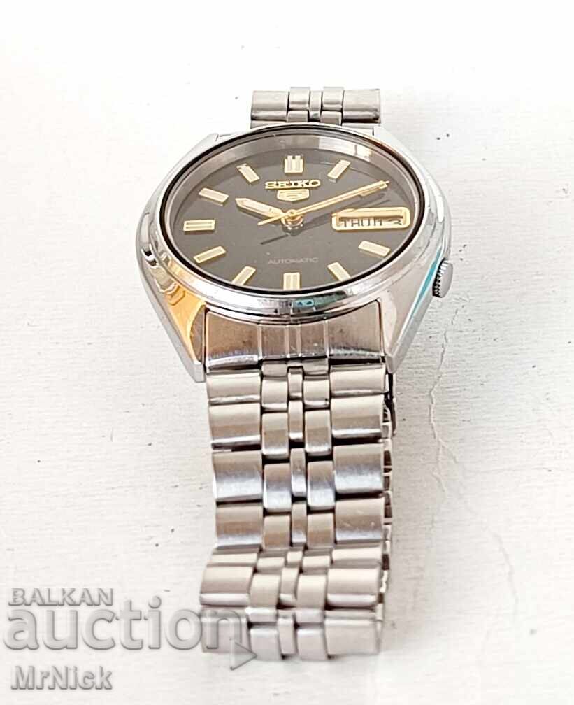 Auction Seiko 5 - self-winding watch, preserved, working Auction Seiko 5 - self-winding watch, preserved, working