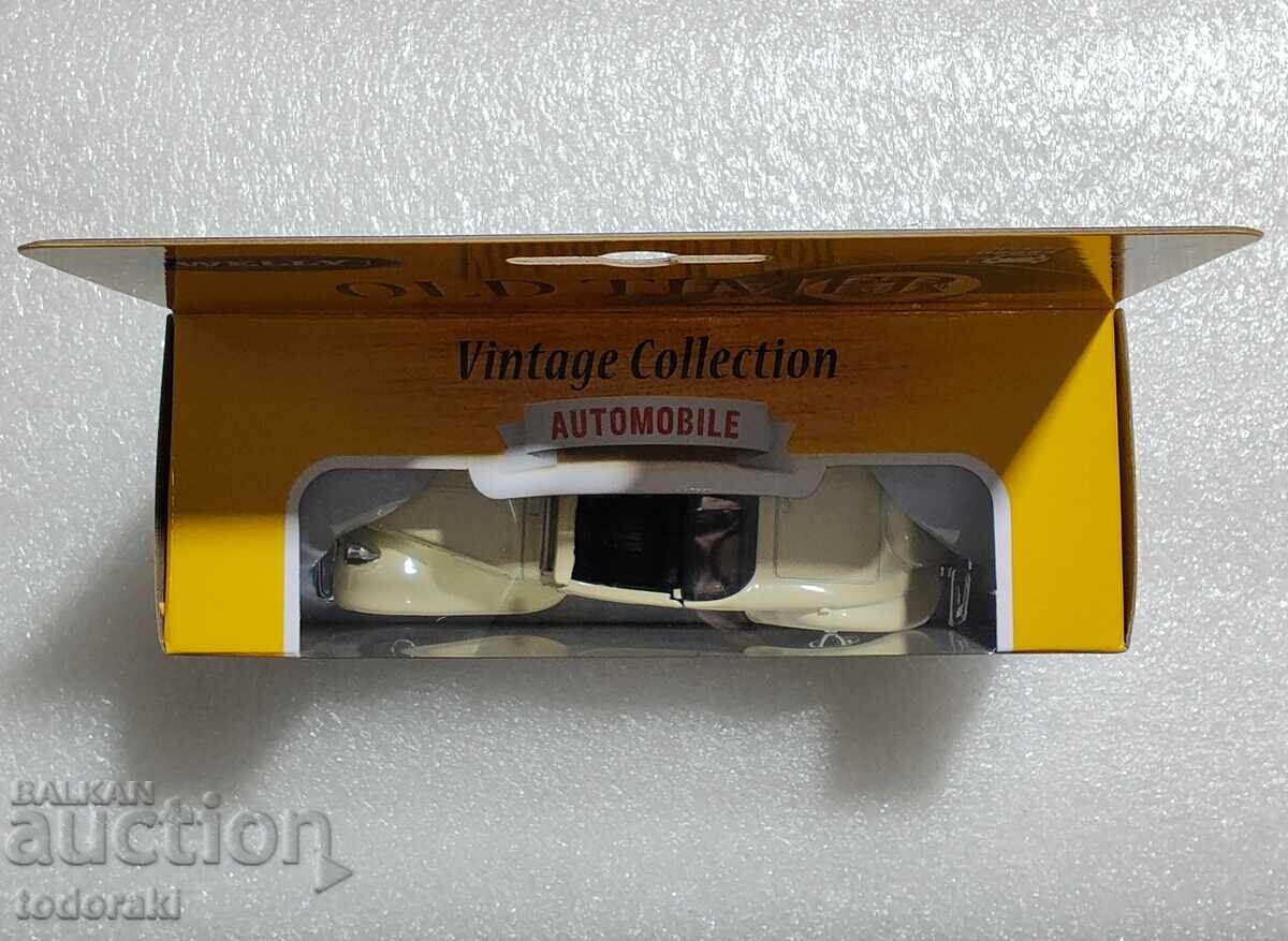 Welly Old Timer 1939 Citroen 11B Traction Avant Cabrio cu preț 15.00 BGN | € 7.67