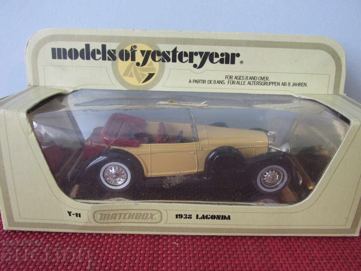 Delivery of Retro strollers