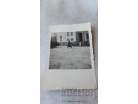 Снимка Военни на парад на площада