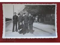 Гара Железничари