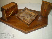 Set de birou din lemn, scrumieră și suporturi