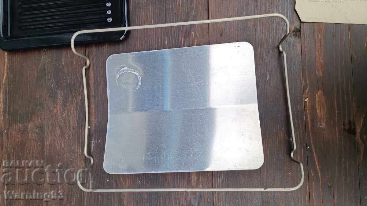 Auction Electric grill - Bulgarian - from the socialist era - brand new Auction Electric grill - Bulgarian - from the socialist era - brand new