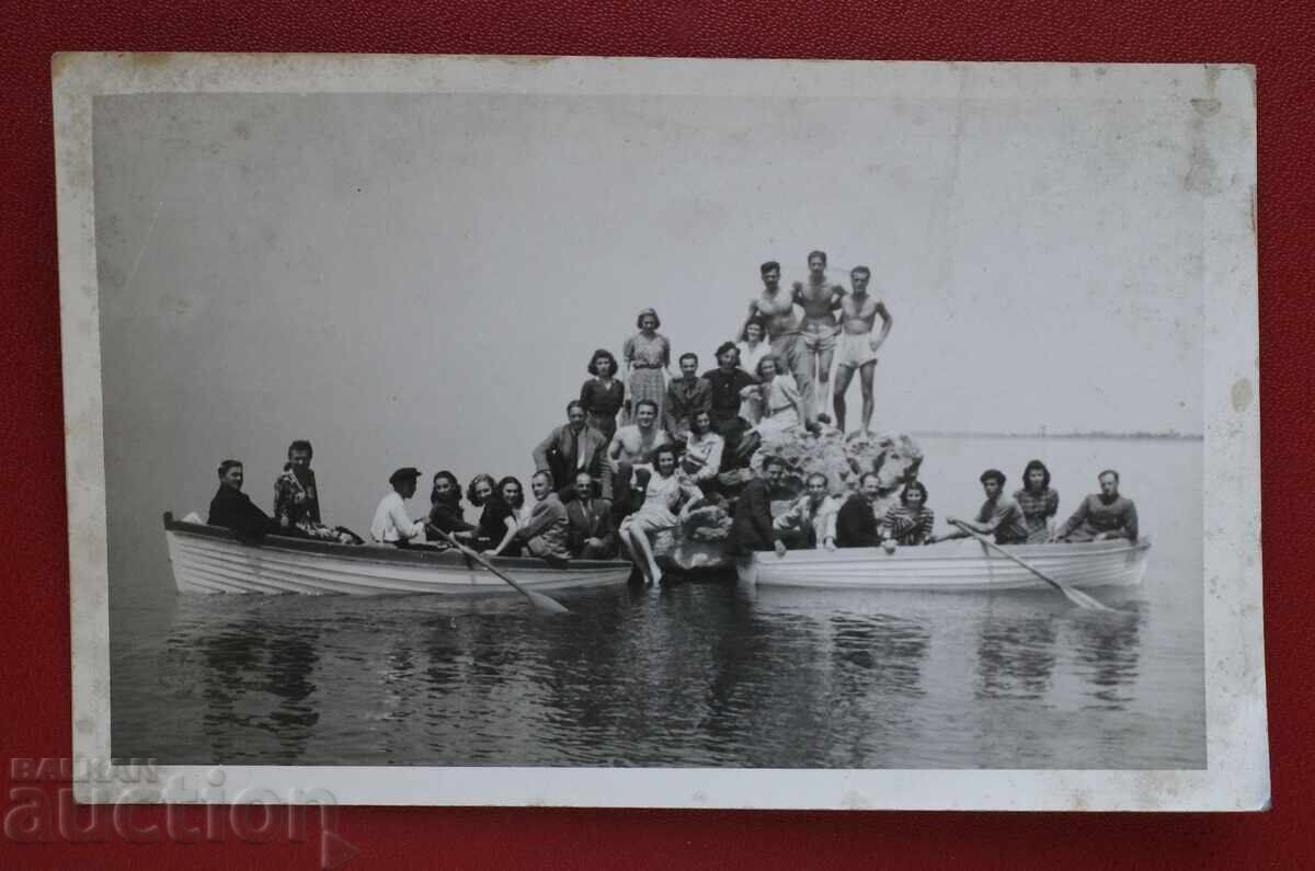Σκάφος-Ανάμνηση Σκάφος-Ανάμνηση