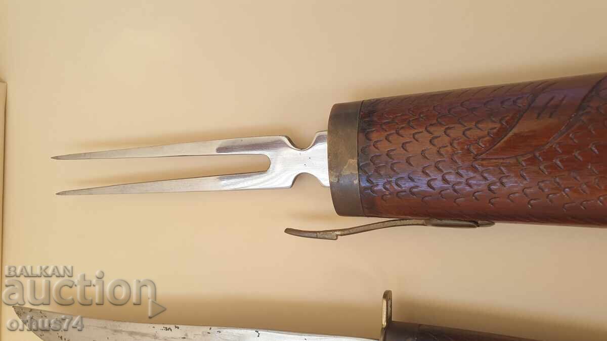 Delivery of Vintage knife and fork set