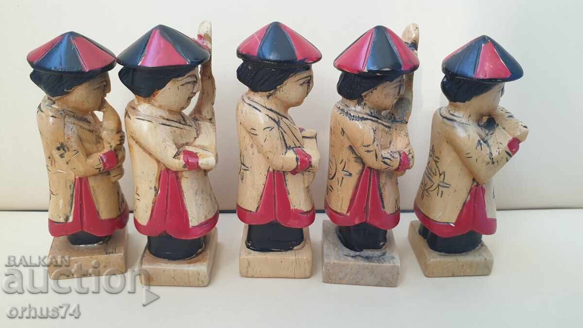 Аукцион Фигурки от сапунен камък Аукцион Фигурки от сапунен камък