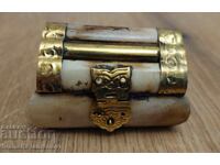 Bone box for connoisseurs