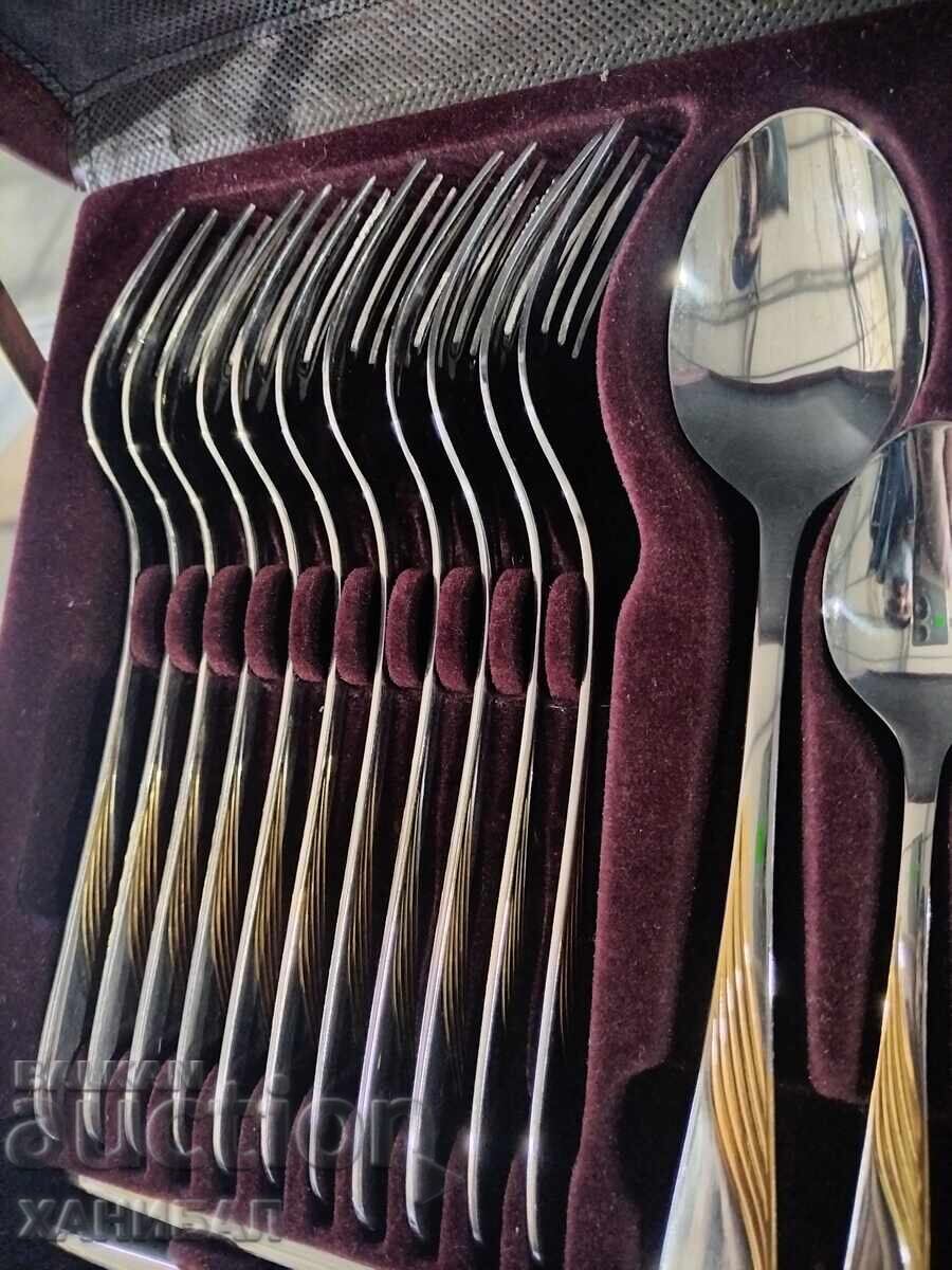 Аукцион ПРИБОРИ ЗА ХРАНЕНЕ NIVELLA ОТЛИЧНО СЪСТОЯНИЕ.