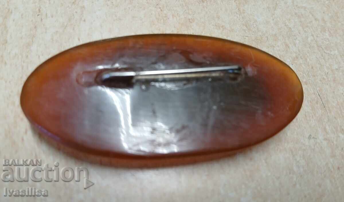 Доставка на Брошка кехлибар СССР