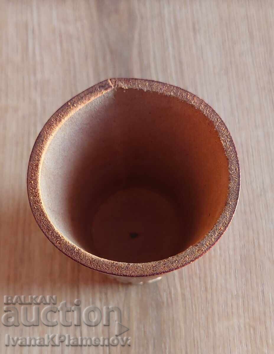 Auction New leather dice cup for connoisseurs Auction New leather dice cup for connoisseurs