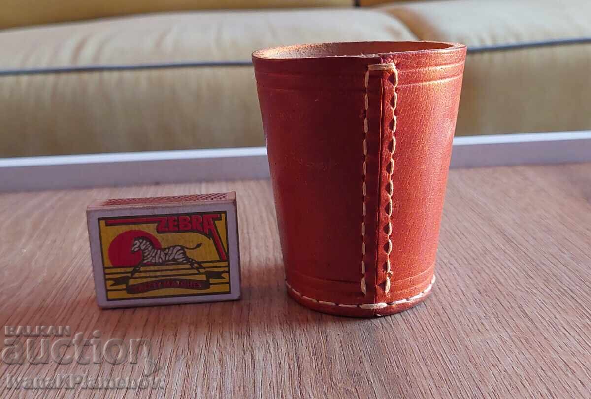 New leather dice cup for connoisseurs - 5 New leather dice cup for connoisseurs - 5