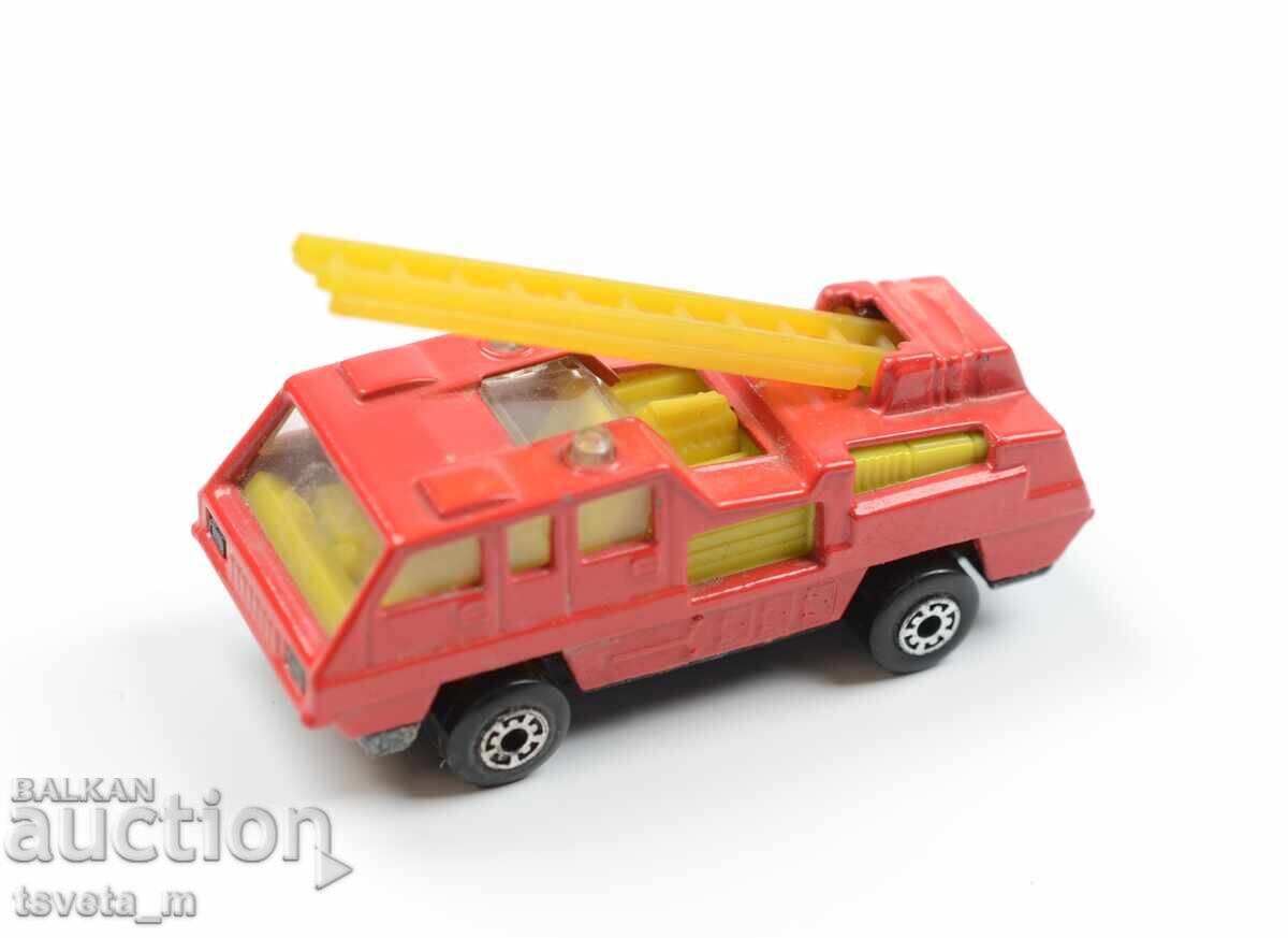 MATCHBOX Superfast No. 22 Blaze Buster 1975 Metal Car