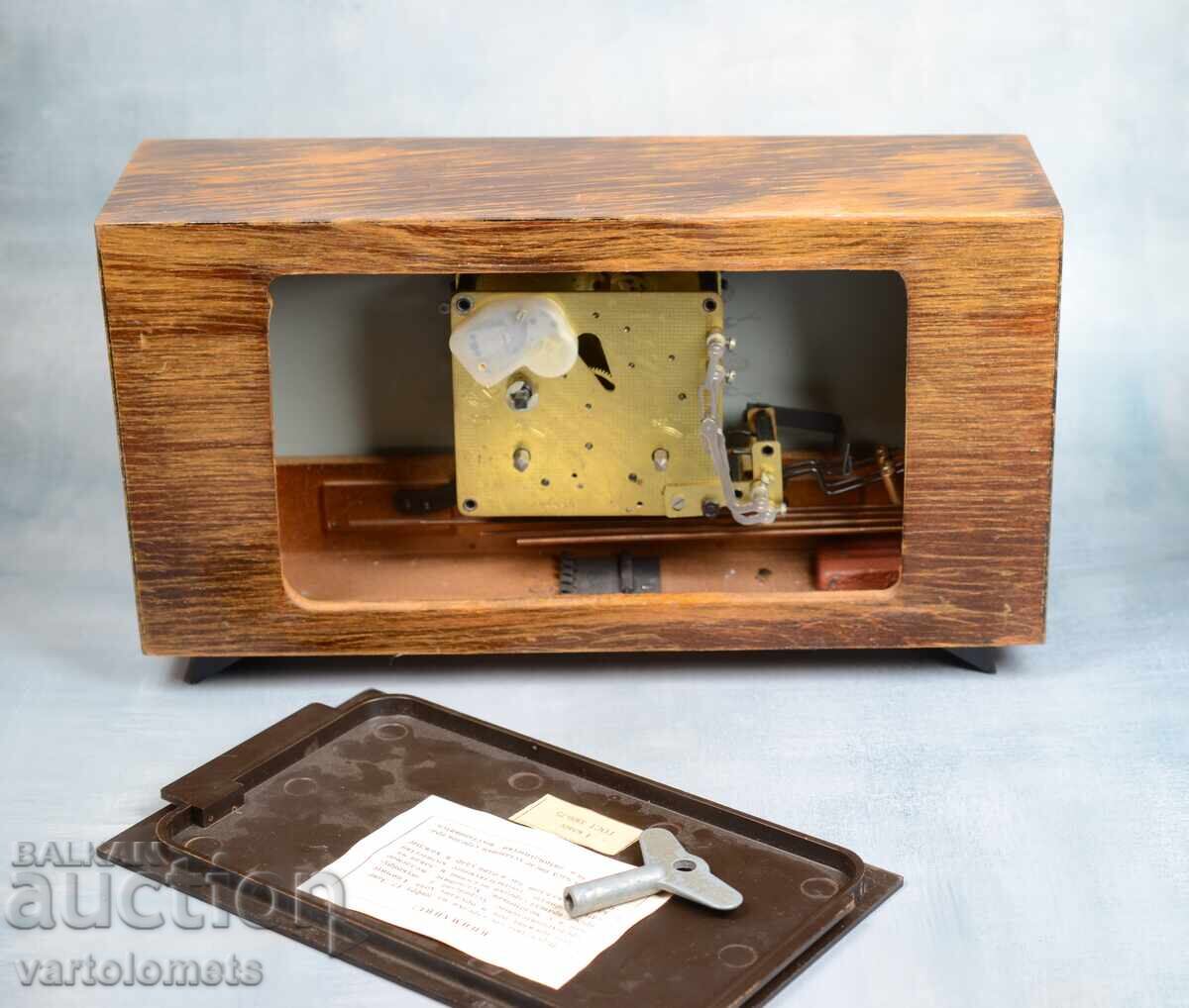 Настолен каминен часовник ВЕСНА СССР - работи - 6 Настолен каминен часовник ВЕСНА СССР - работи - 6
