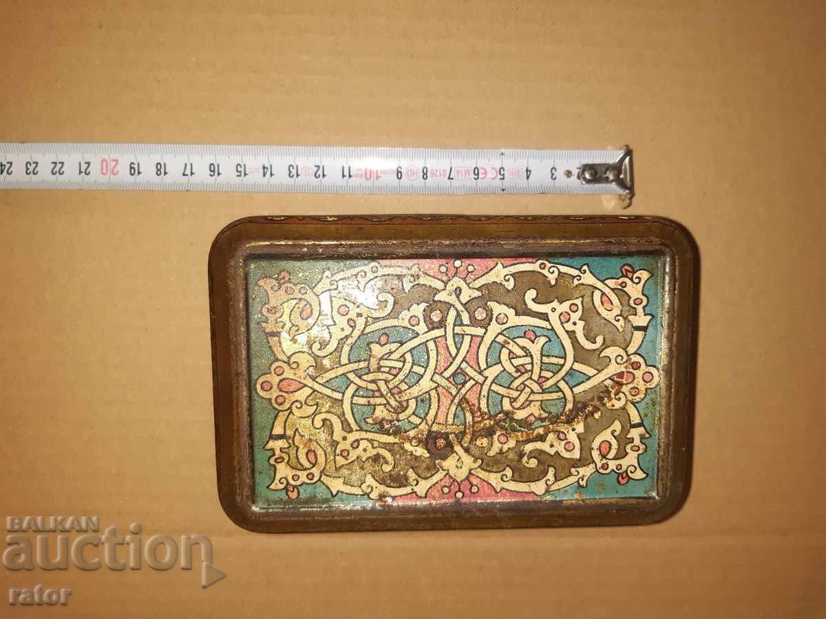 Δημοπρασία Πολύ παλιό μεταλλικό κουτί τσαγιού