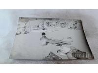 Φωτογραφία Σωζόπολη Νέος άνδρας στην παραλία 1986