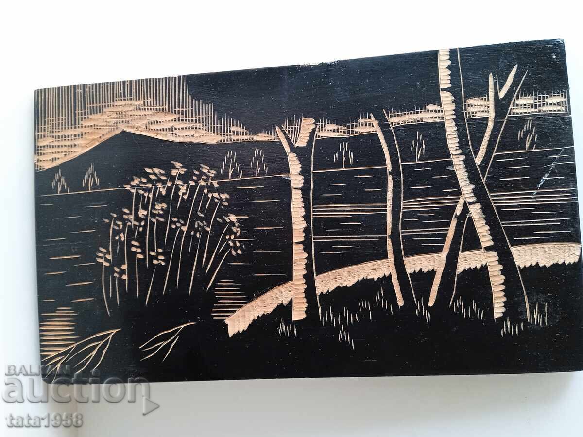 Картина дърворезба 1970 г. размер 30 см х 17,5 см