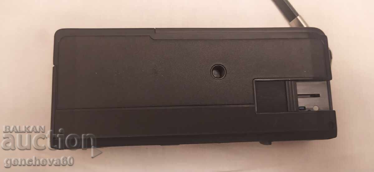 Ηλεκτρονική φωτογραφική μηχανή Kodak Tele-instamatic 430 camera με τιμή € 8.00 | 15.65 BGN