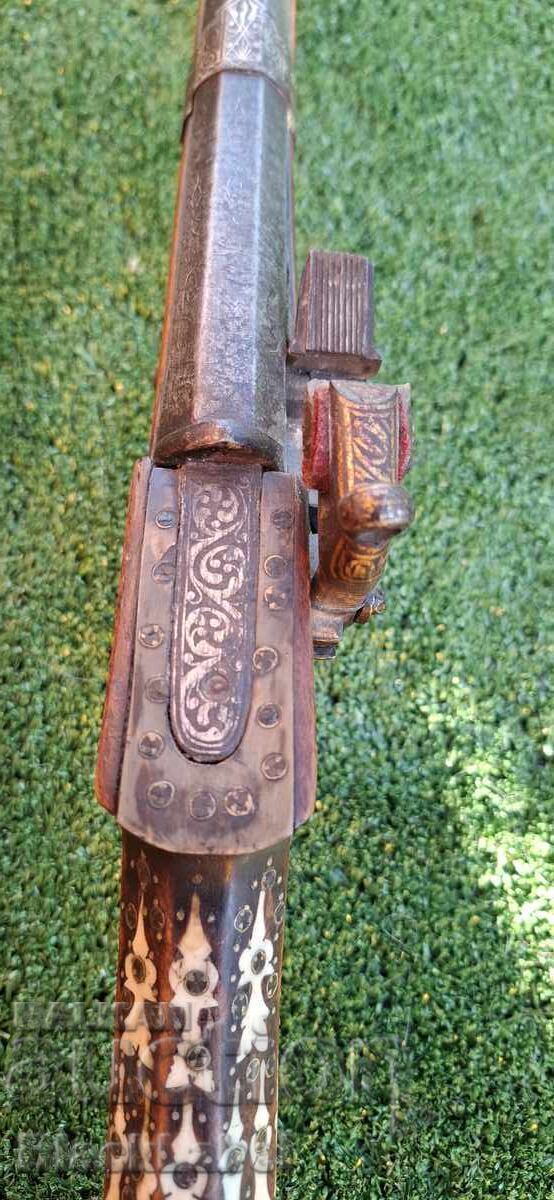 Доставка на Кремъчен мускет,шишане.