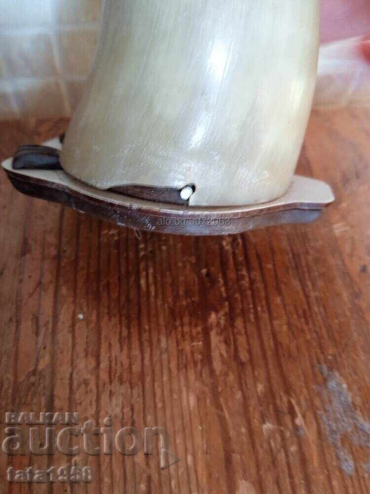 Figurină - Pinguin din corn, înălțime 14,5 cm - 6