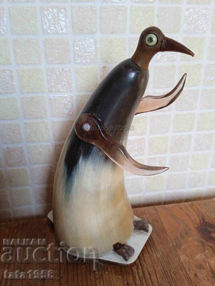 Figure - Penguin made of horn, height 14.5 cm